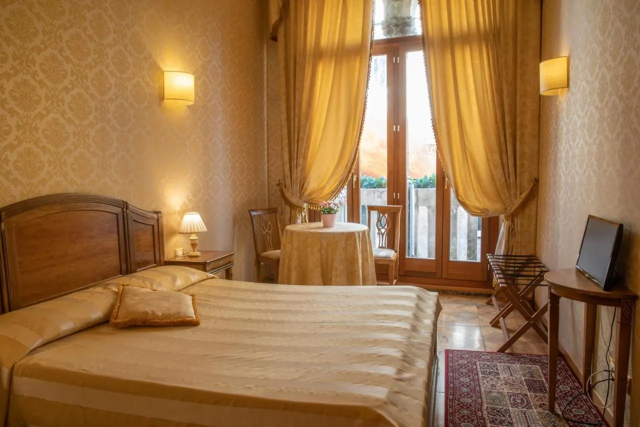 Dimora Al Doge Beato Vista Canale Bed & Breakfast