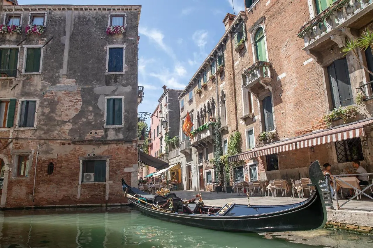 Dimora Al Doge Beato Vista Canale Benátky