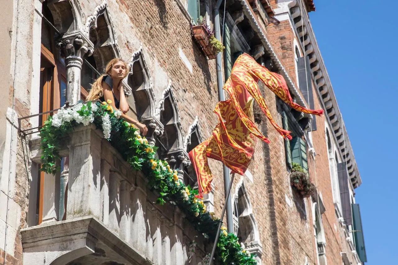 Dimora Al Doge Beato Vista Canale Benátky 2*,  Itálie
